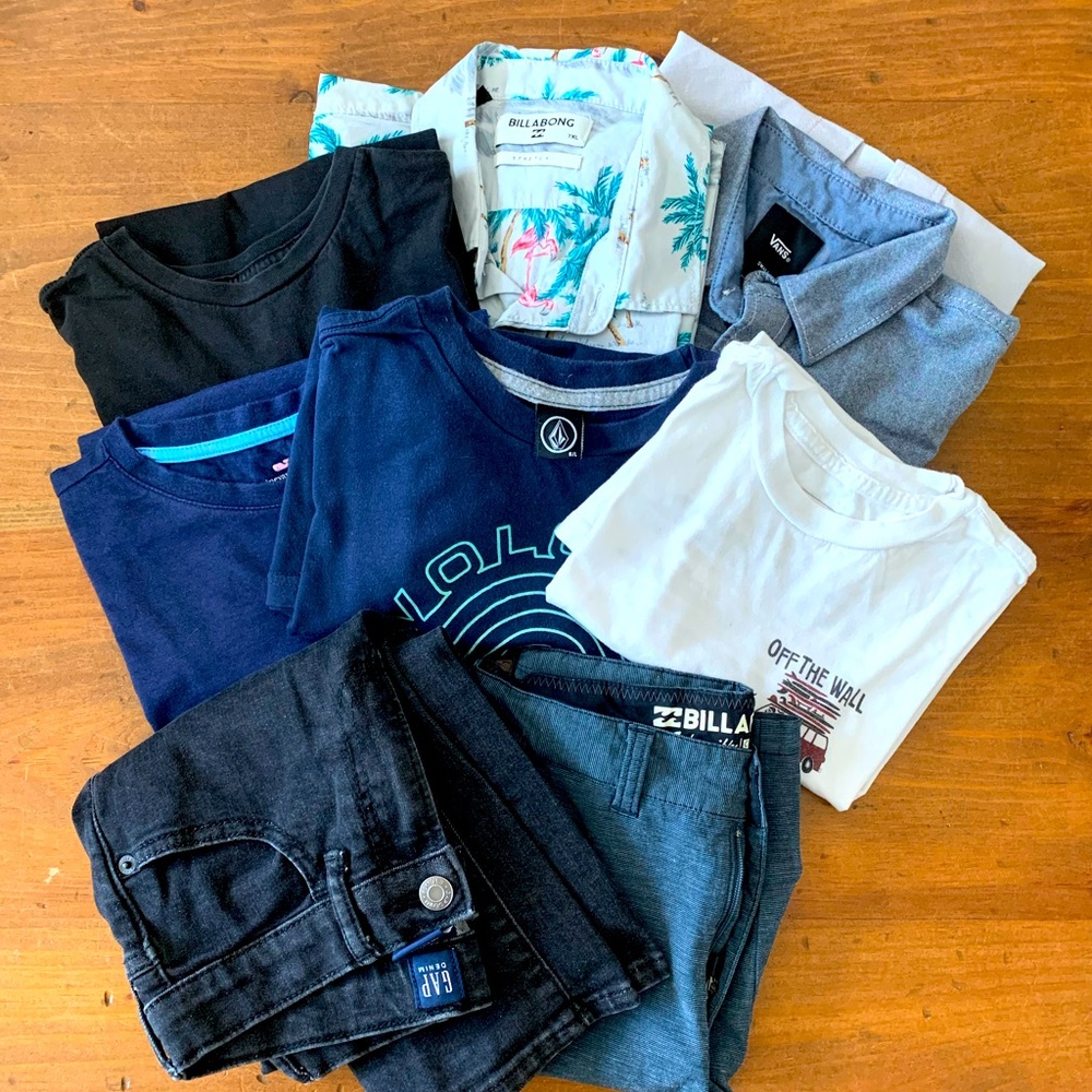 HUGE YOUTH VANS, BILLABONG AND MORE BUNDLE